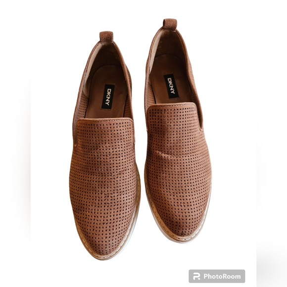 DKNY Bari Platform Sneakers Tan cognac microsuede sz 7.5 casual coastal cowgirl - Picture 3 of 9